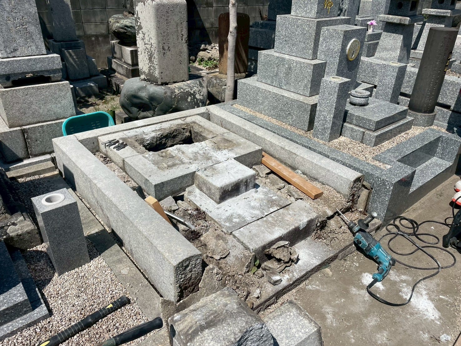 笑創
